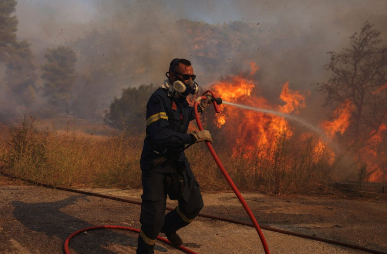 Δύο πυροσβέστες νεκροί από την πυρκαγιά στην Κρύα Βρύση Ρεθύμνου