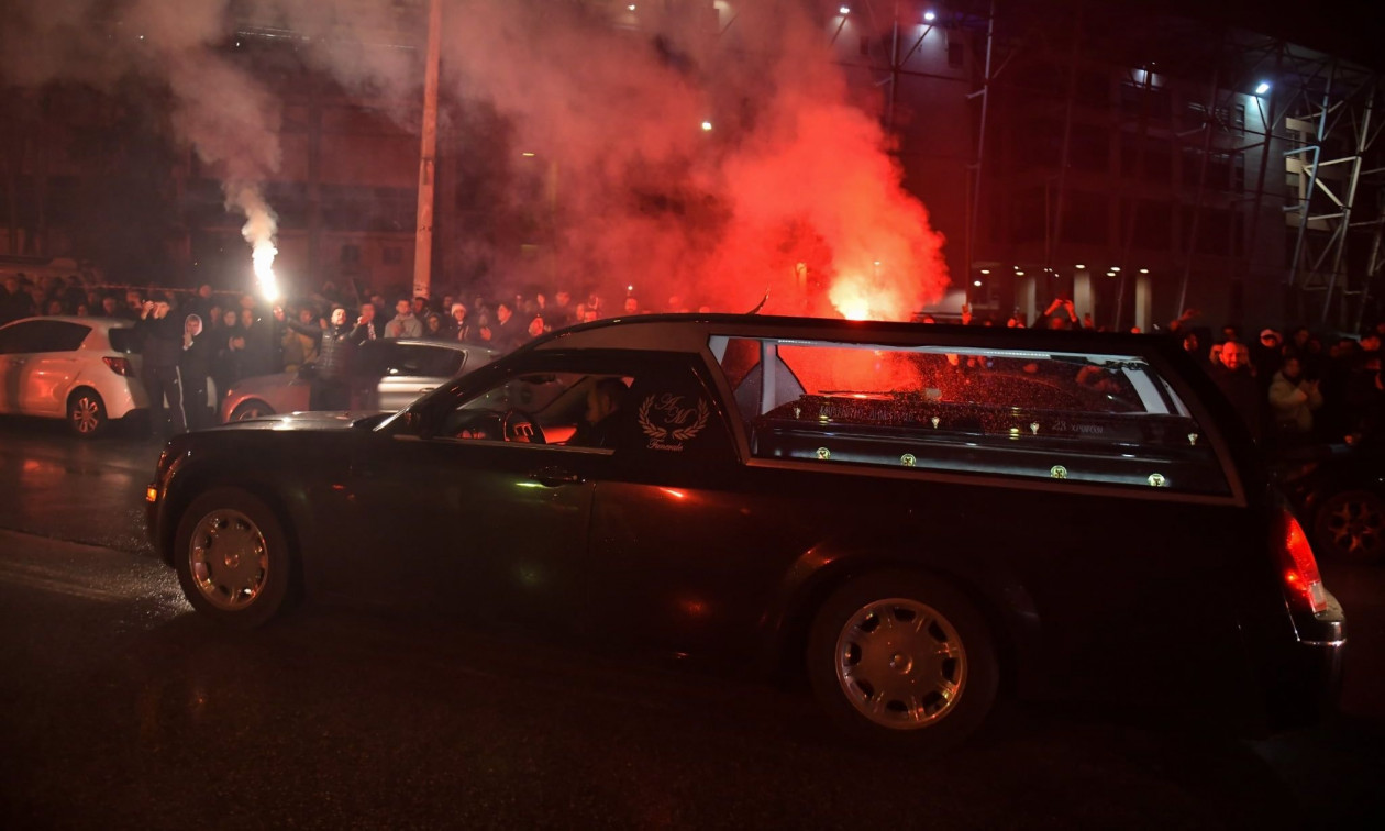 Στο γήπεδο της Τούμπας οι σοροί των επτά φιλάθλων του ΠΑΟΚ