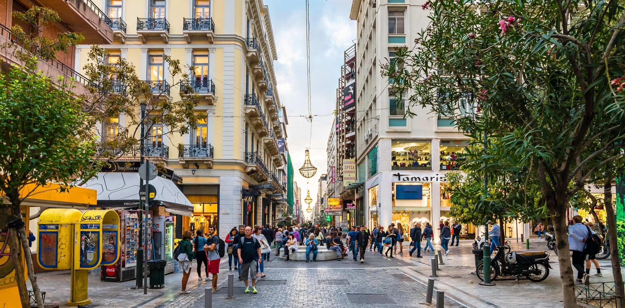 Οι Κυριακές με μαγαζιά ανοιχτά