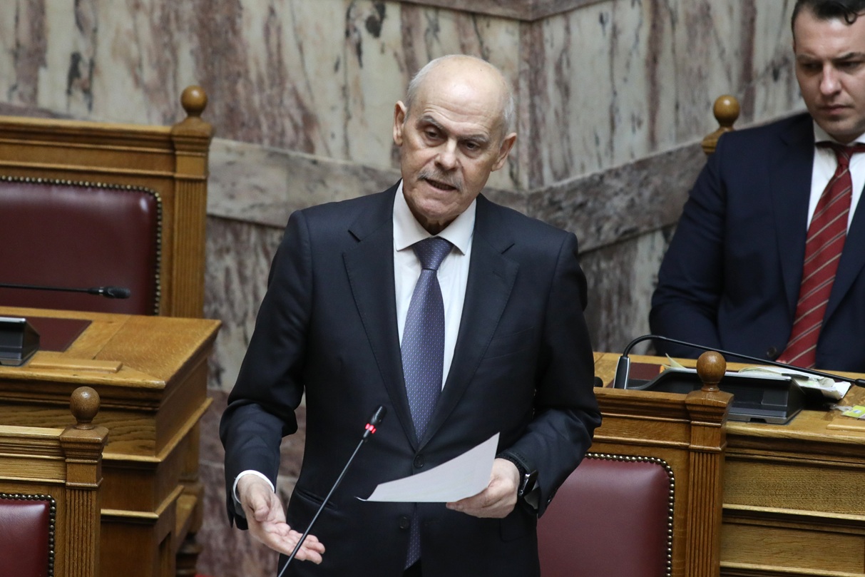 Πέθανε ο υφυπουργός Περιβάλλοντος και Ενέργειας Νίκος Ταγαράς