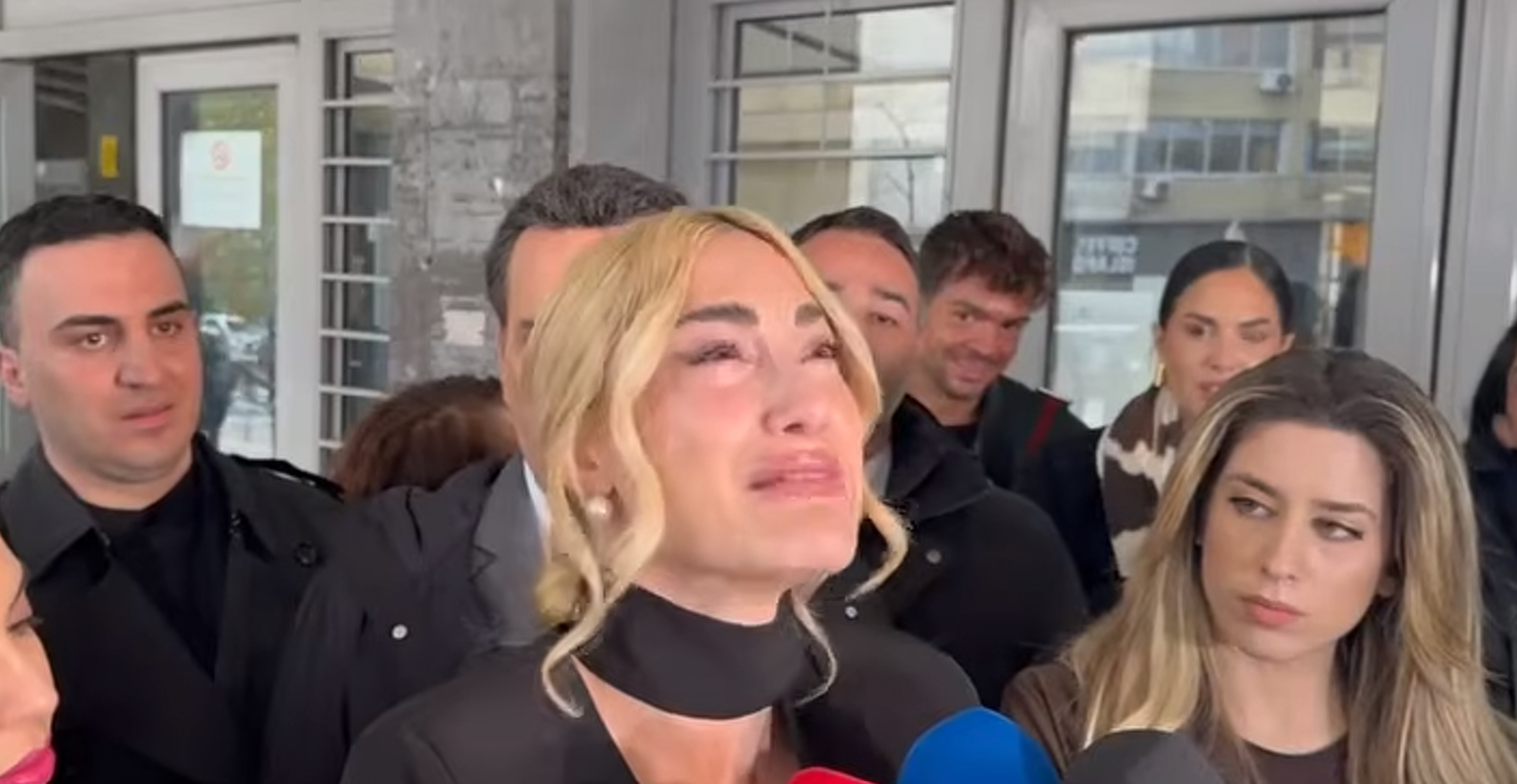 Ένοχοι οι δύο κατηγορούμενοι για την υπόθεση revenge porn κατά της Ιωάννας Τούνη (VIDEO)